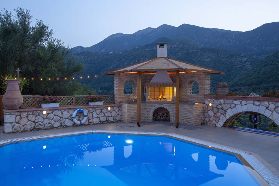Pool, terrace & BBQ at Villa Octavius